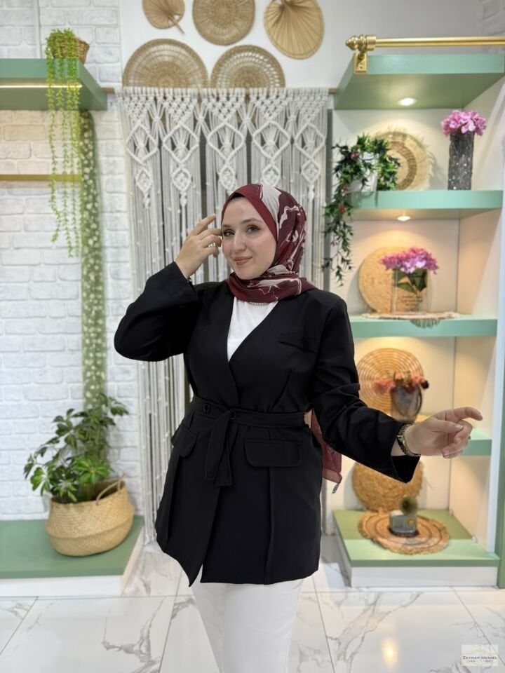 Bağlamalı Siyah Blazer Ceket