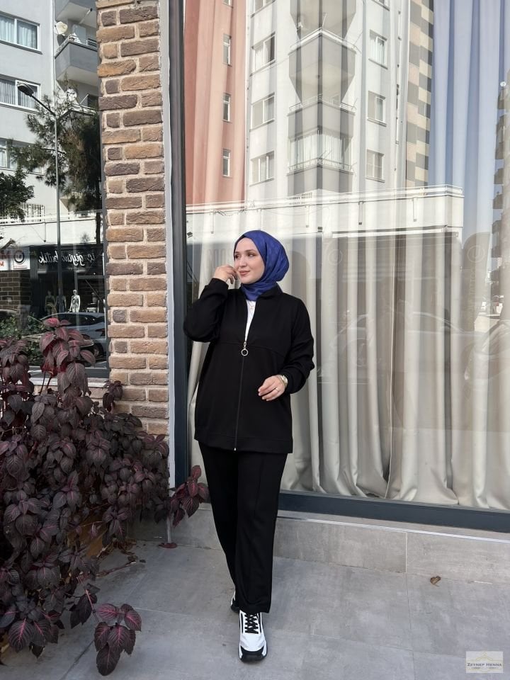 Blok Siyah Takım