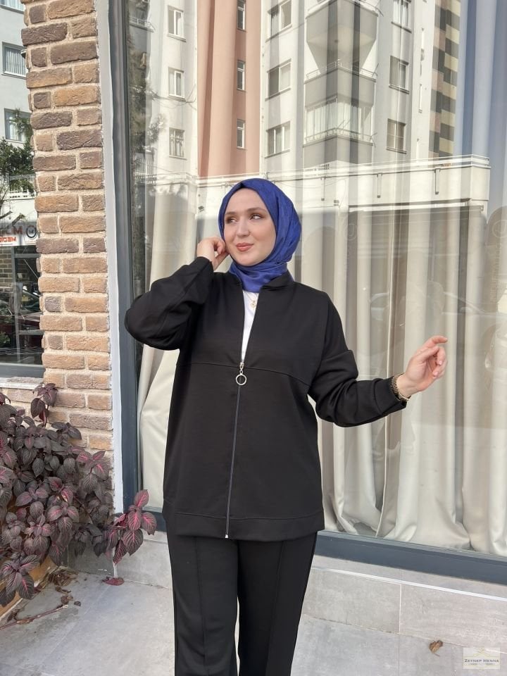 Blok Siyah Takım