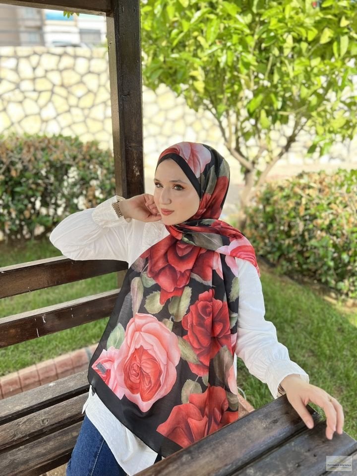 Gül Desen Kırmızı Pamuk Şal