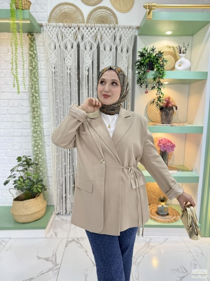 Bağlamalı Krem Blazer Ceket