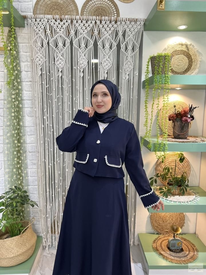 Midye Dikişli Lacivert Etekli Takım