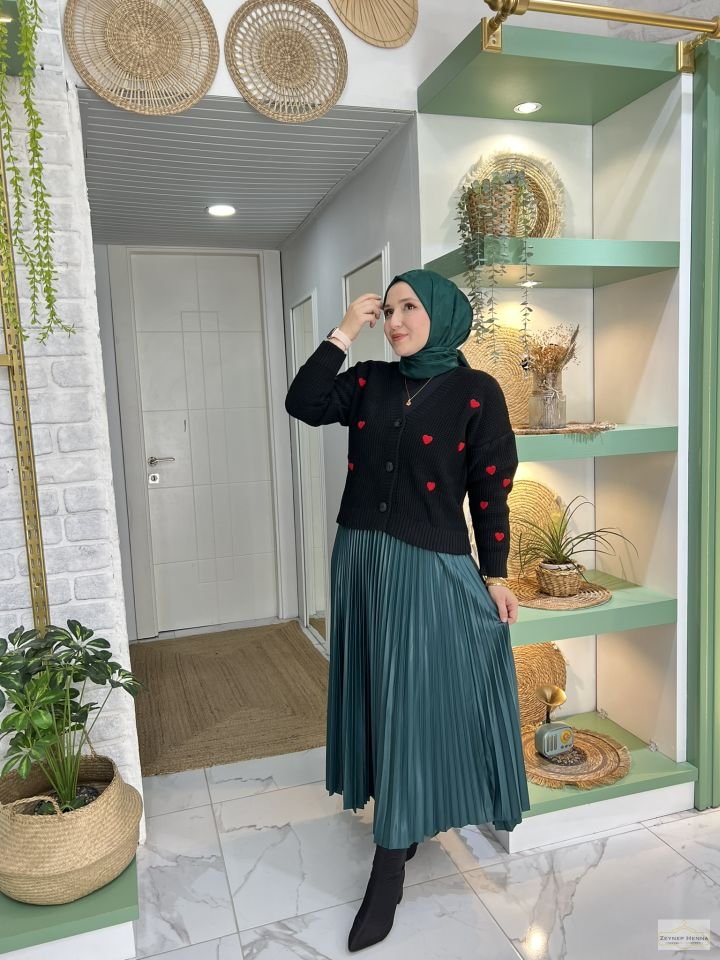 Piliseli Zümrüt Yeşil Etek