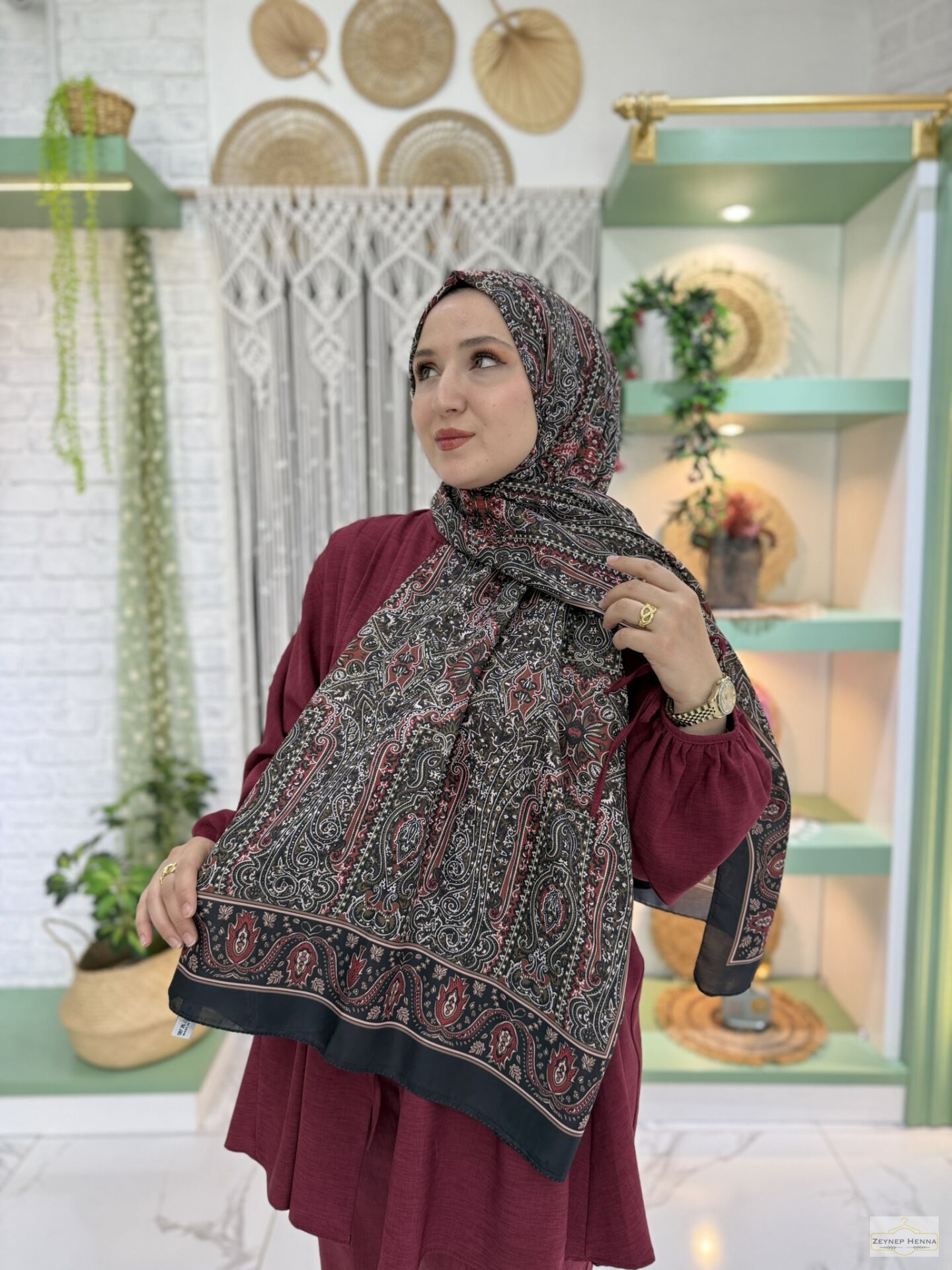 Mihra Desen Siyah Pamuk Şal