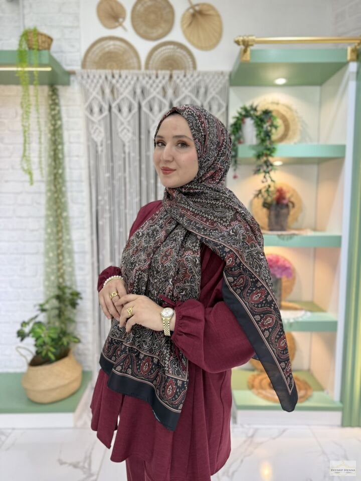 Mihra Desen Siyah Pamuk Şal