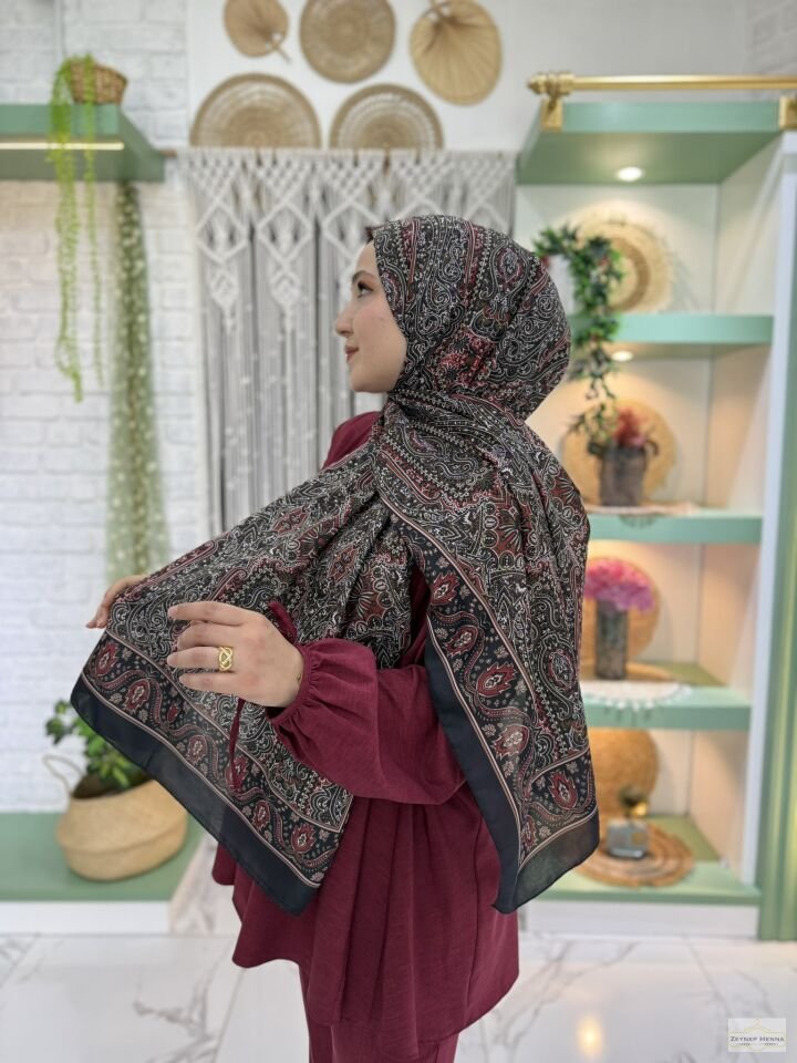 Mihra Desen Siyah Pamuk Şal