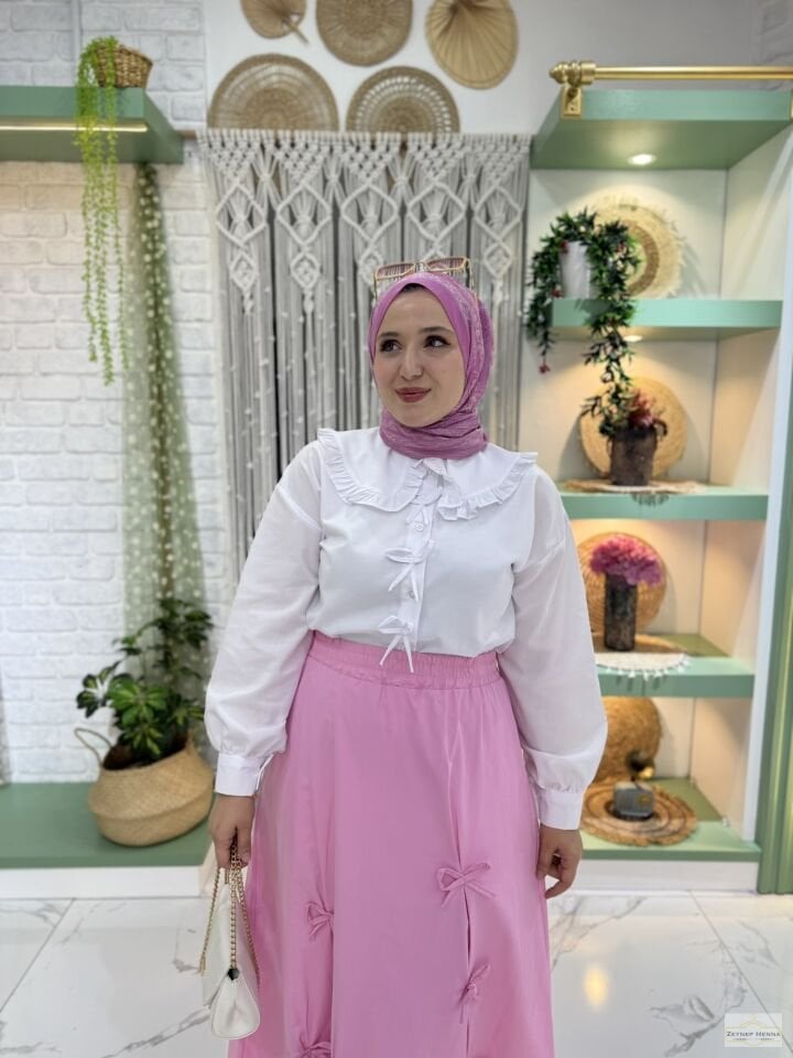 Fiyonklu Pembe Etek