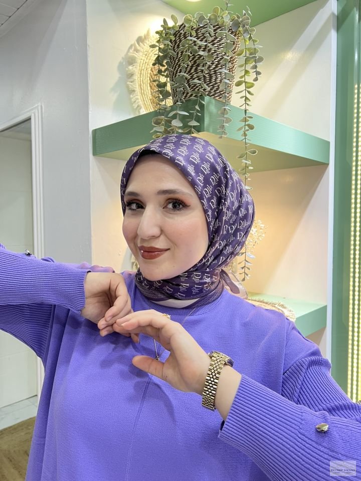 Harf Desen Mor Pamuk Eşarp