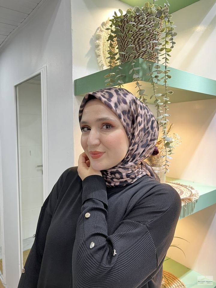Leopar Desen Siyah Pamuk Eşarp