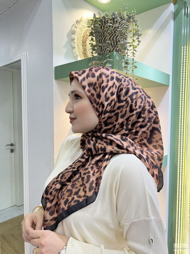 Leopar Desen Kahve Pamuk Eşarp