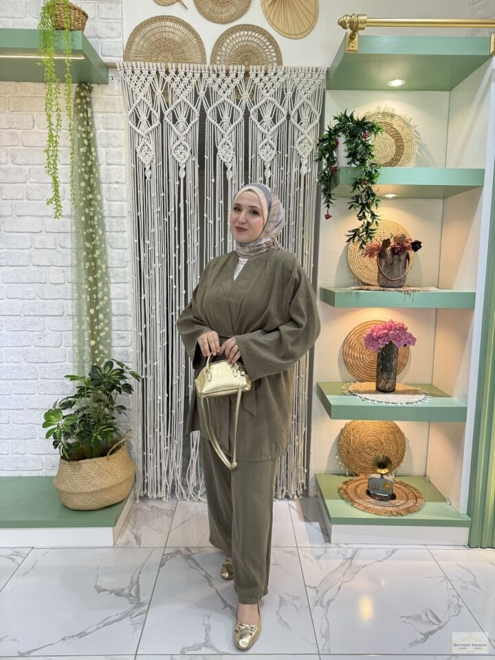 Belden Bağlamalı Haki Kimono Takım