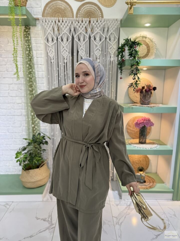 Belden Bağlamalı Haki Kimono Takım