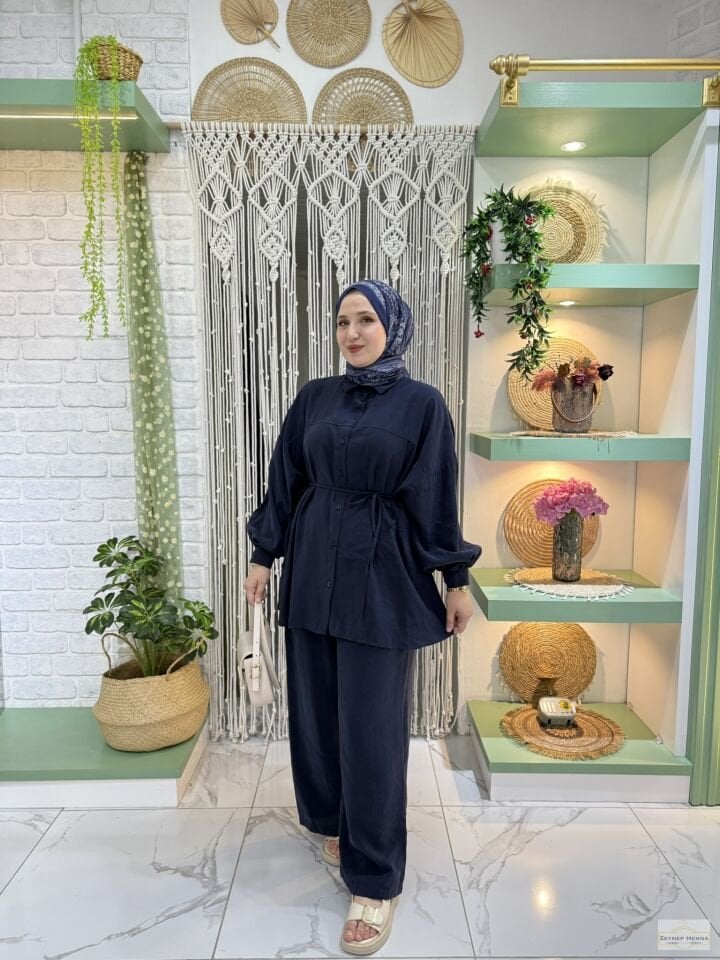Dora Bağlamalı Lacivert Takım