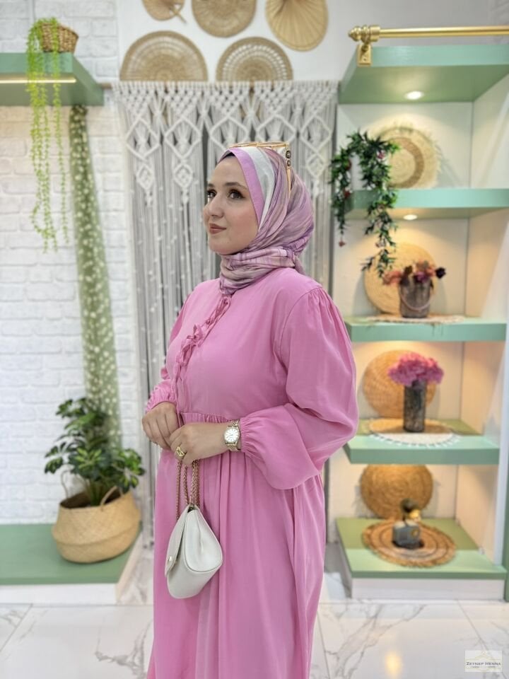 Mila Pembe Elbise