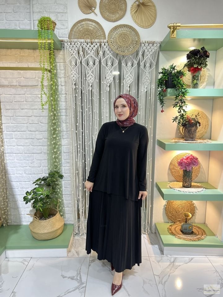 Basic Etekli Siyah Takım