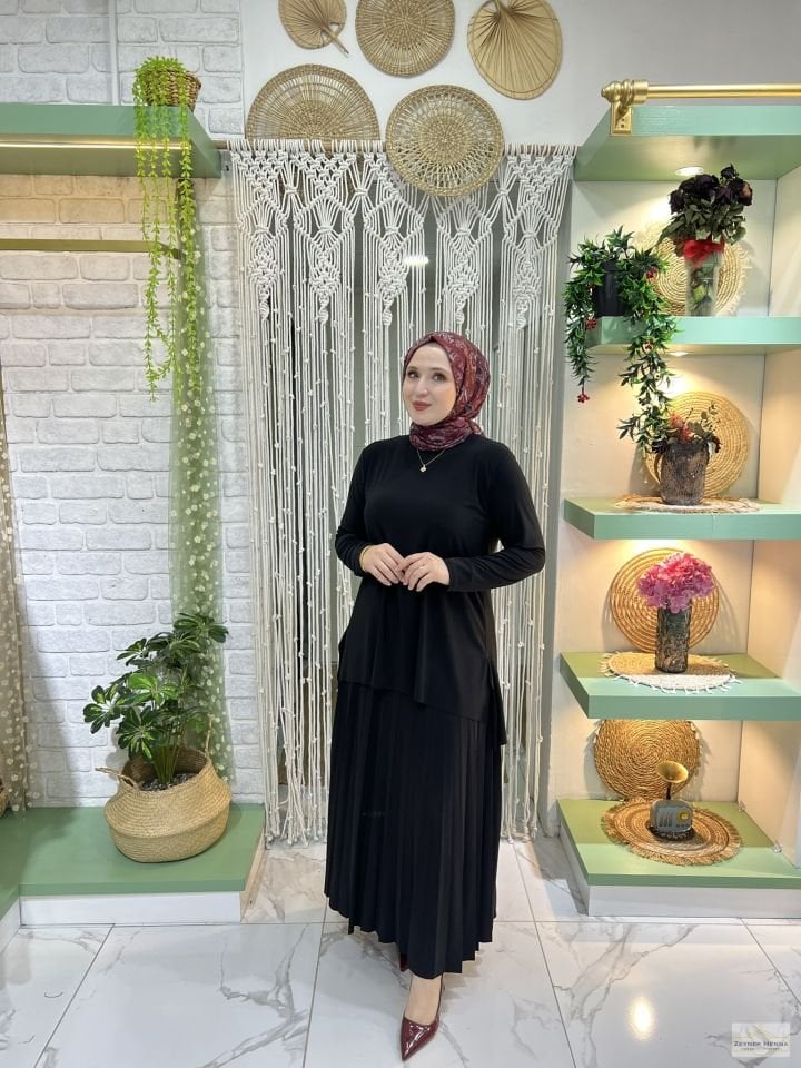 Basic Etekli Siyah Takım