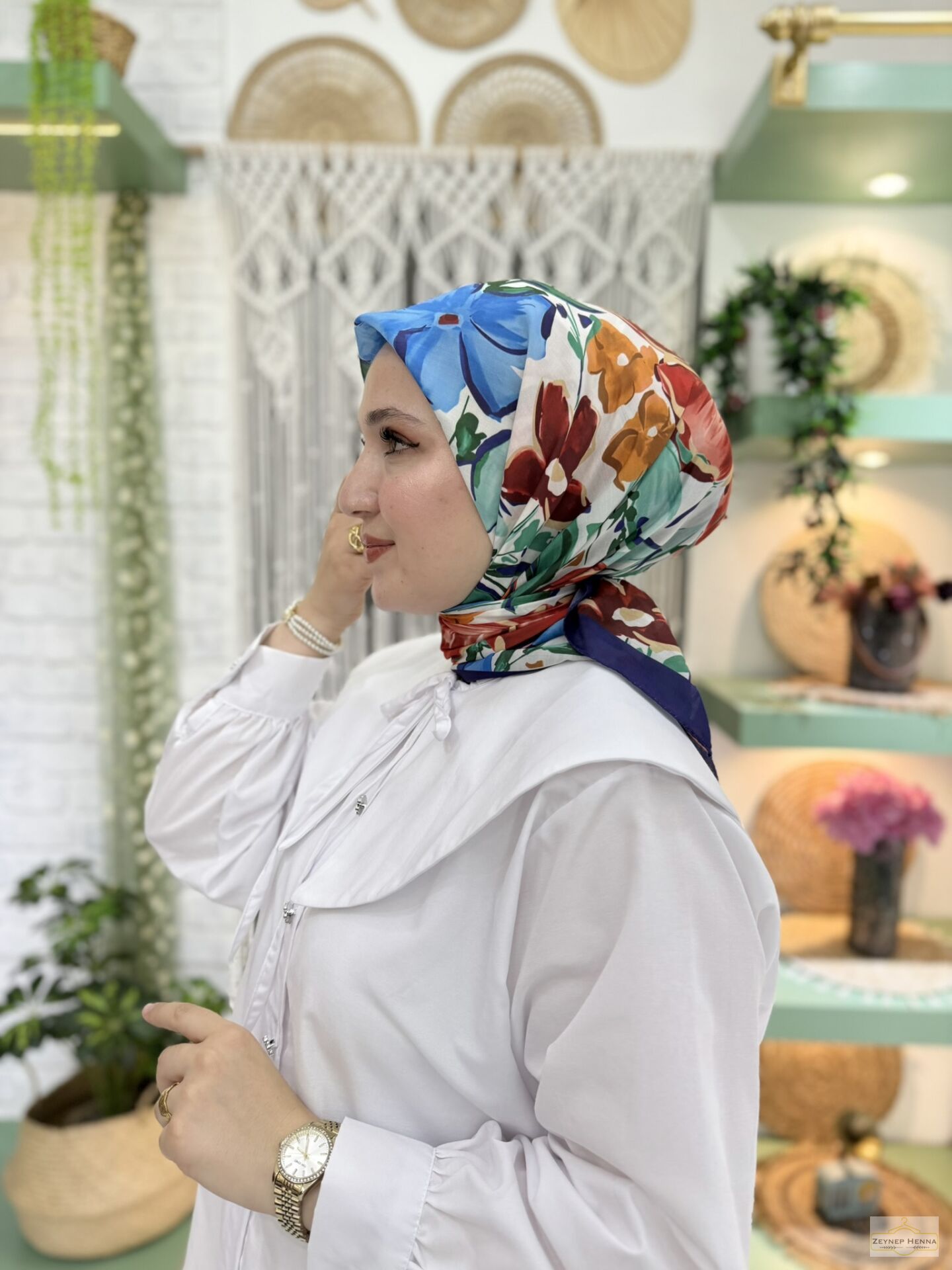 Zambak Desen Karışık Pamuk Eşarp