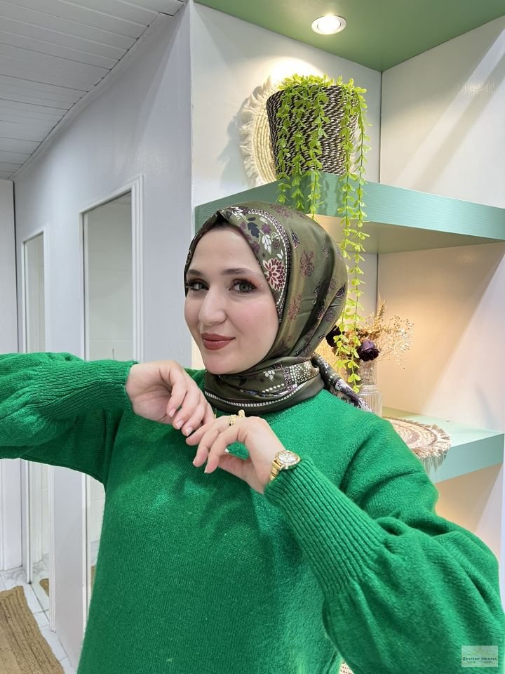 Karanfil Desen Haki Yeşil Pamuk Şal
