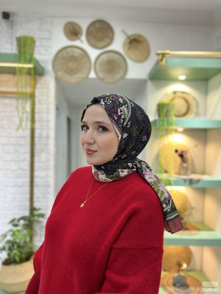 Karanfil Desen Siyah Pamuk Şal