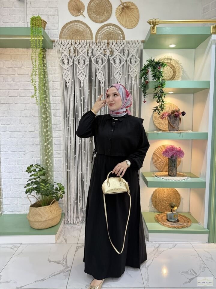 Şila Yelekli Siyah Elbise