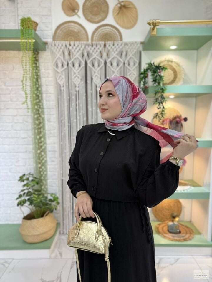 Şila Yelekli Siyah Elbise