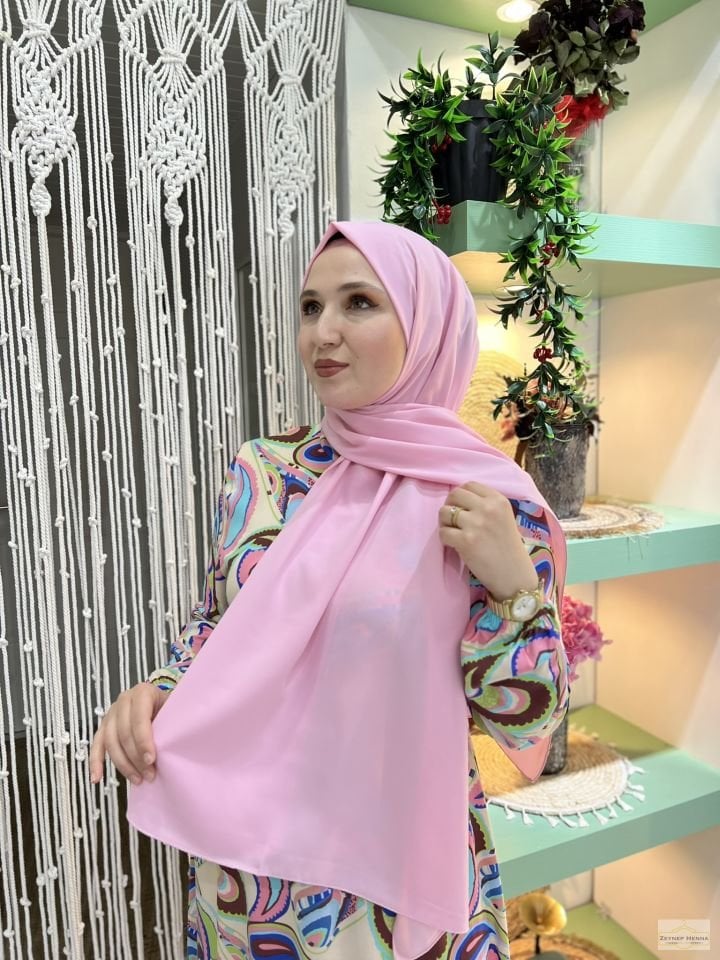 Şeker Pembe Medine İpeği Şal