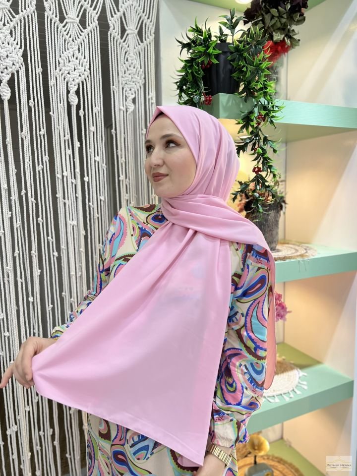 Şeker Pembe Medine İpeği Şal