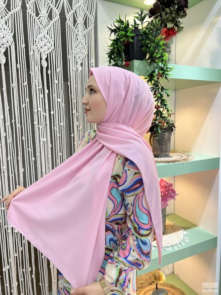 Şeker Pembe Medine İpeği Şal