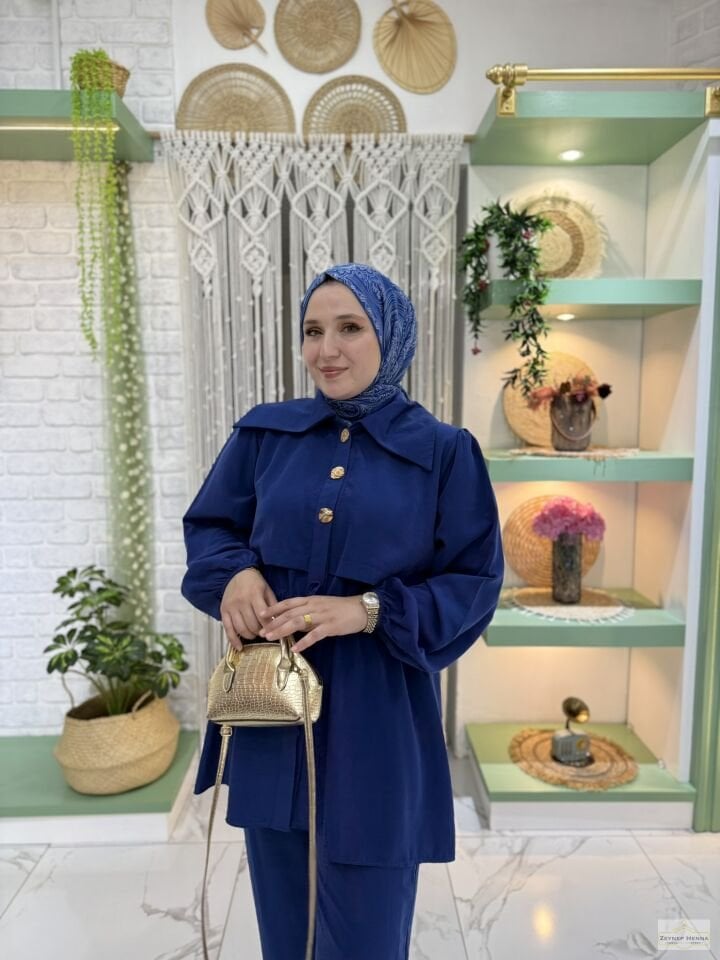 Adela Saks Mavi Takım