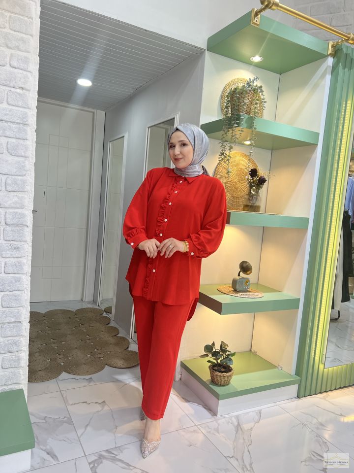 Linda Fırfır Detaylı Kırmızı Takım