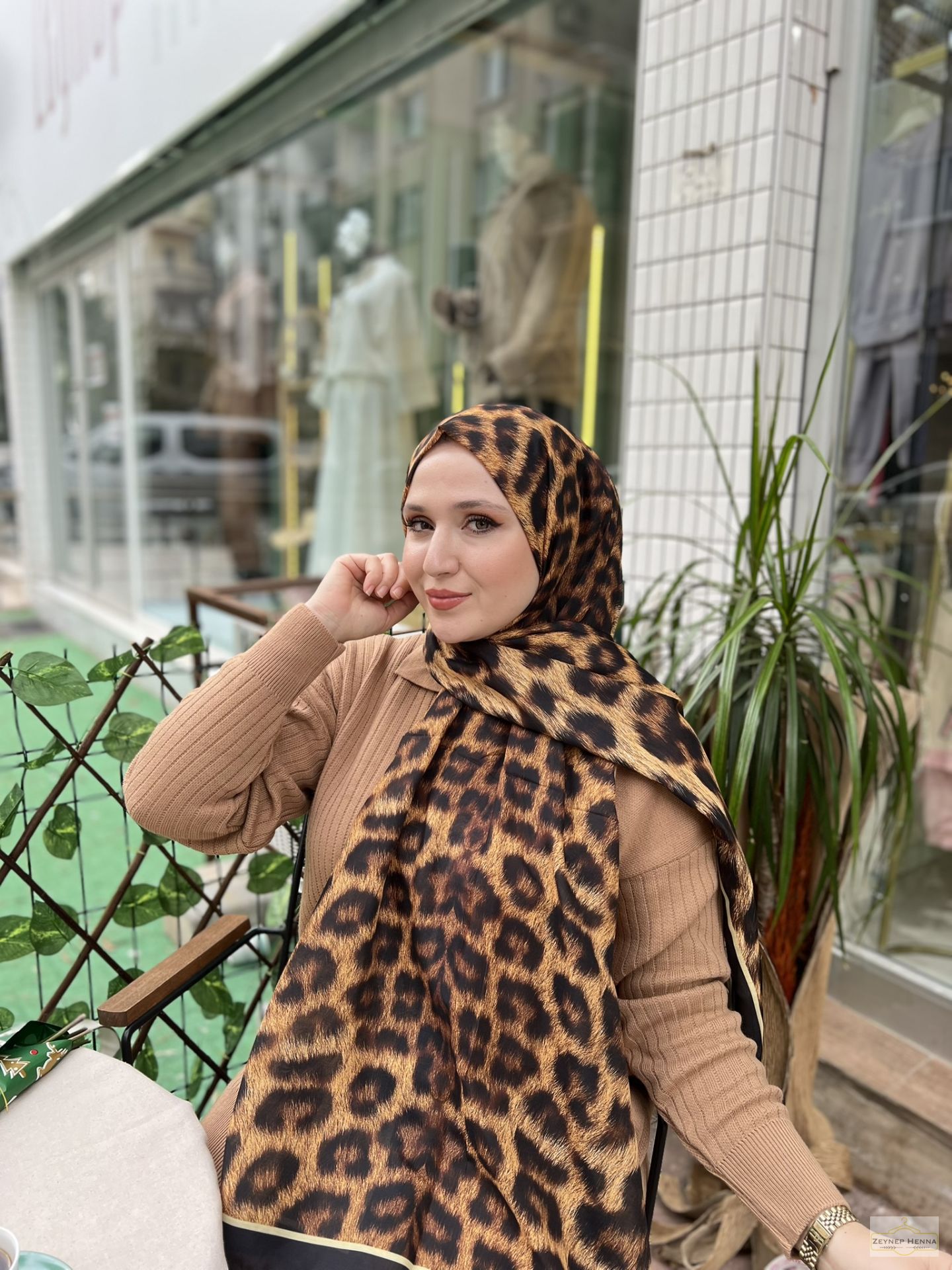 Leopar Desen Hardal Pamuk Şal