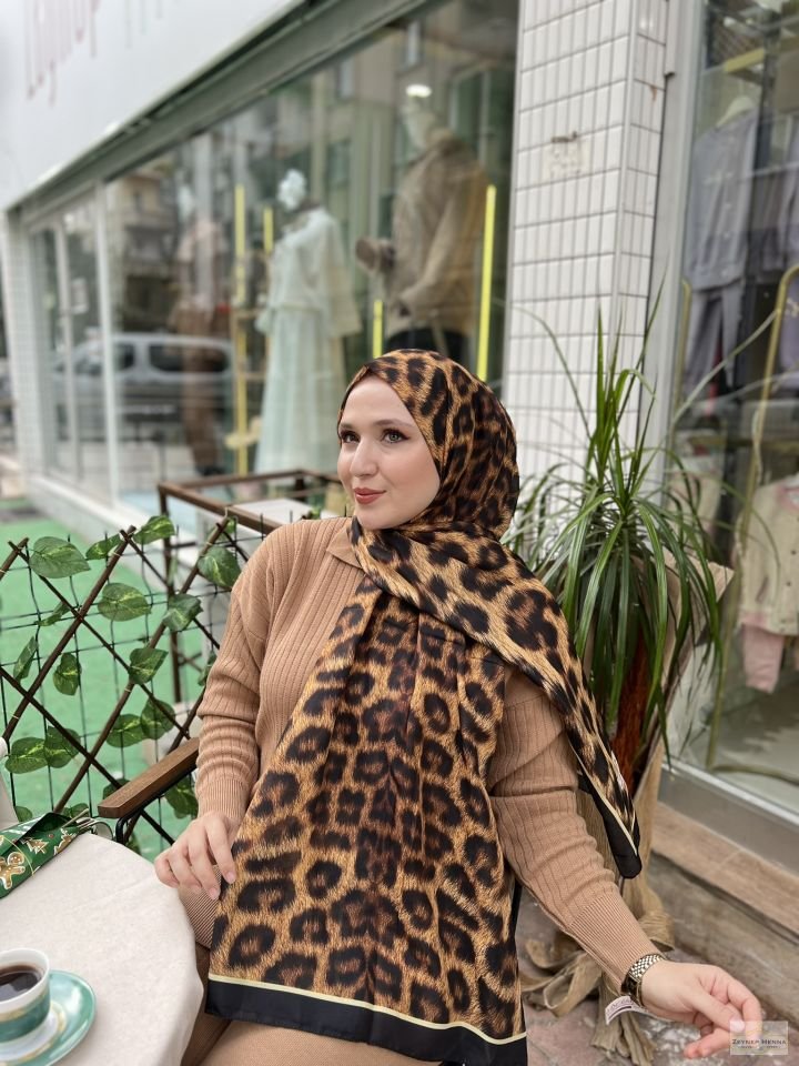 Leopar Desen Hardal Pamuk Şal